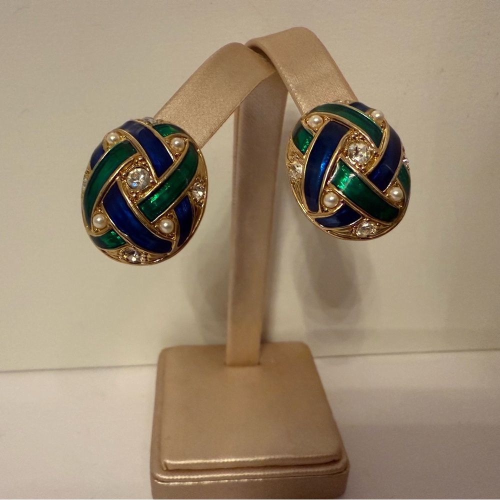 VINTAGE EARRINGS CLIP GOLD TONE OVALS BLUE GREEN ENAMEL RHINESTONE FAUX PEARL